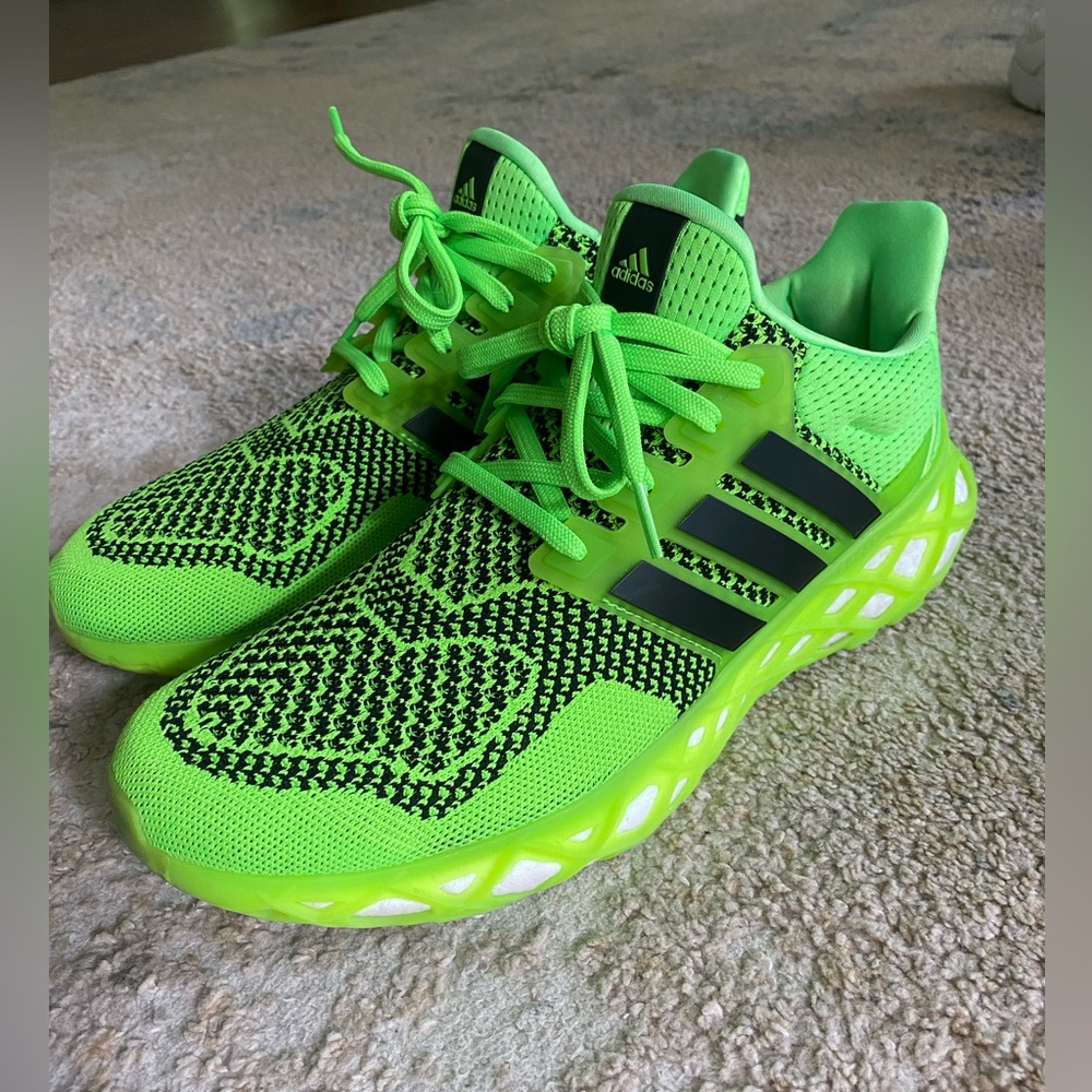 Adidas Men’s Neon Green/Black Running/Athletic Shoes, Barely used!